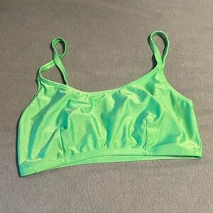 Curvy Beach Scoop Top